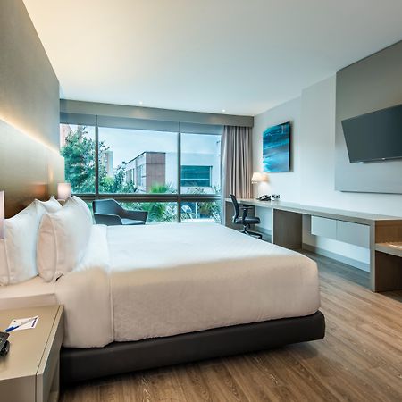 Holiday Inn Express Bogotá - Parque La 93, an IHG Hotel Esterno foto
