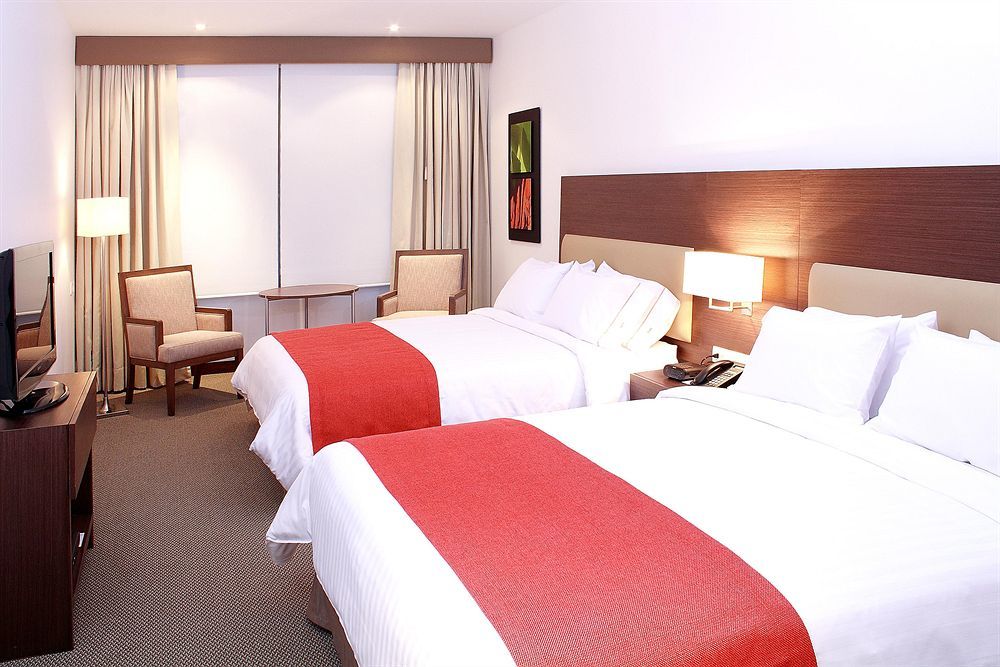 Holiday Inn Express Bogotá - Parque La 93, an IHG Hotel Esterno foto
